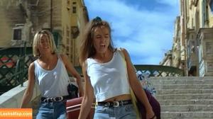 Elizabeth Hurley photo #0209