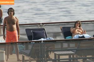 Elizabeth Hurley photo #0279