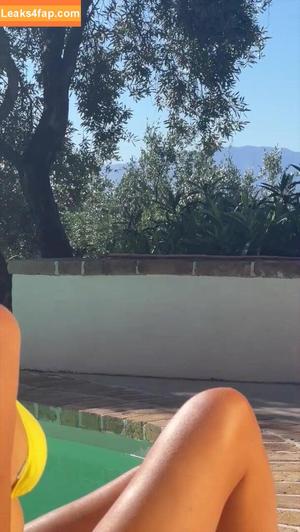 Elizabeth Hurley photo #0311