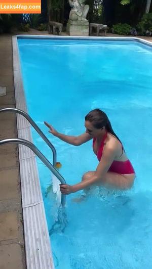 Elizabeth Hurley photo #0618