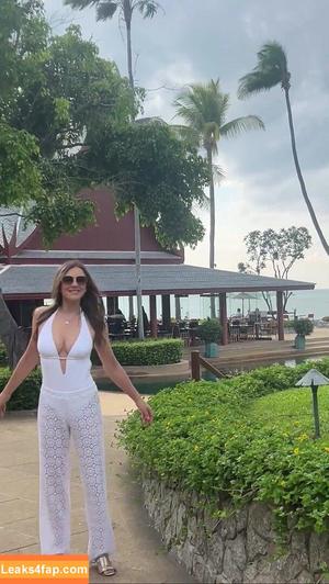 Elizabeth Hurley photo #0680