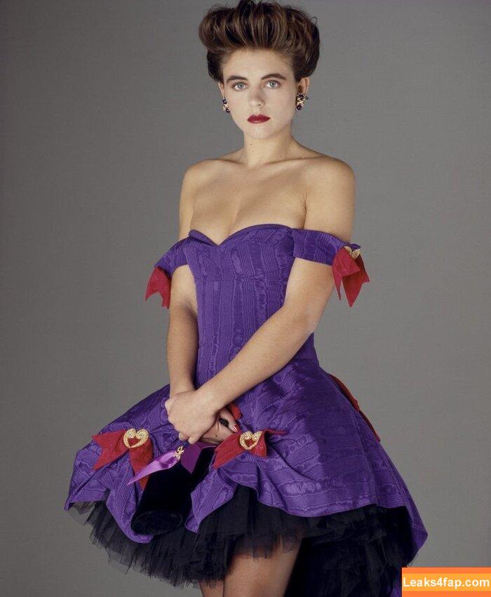 Elizabeth Hurley / elizabethhurley / elizabethhurley1 leaked photo photo #1486