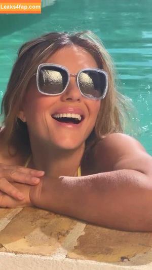 Elizabeth Hurley photo #1046