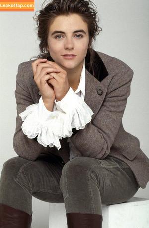 Elizabeth Hurley photo #1492