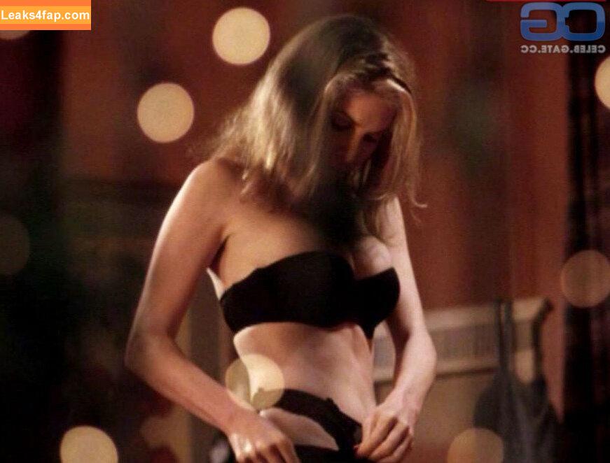 Elizabeth Mitchell /  leaked photo photo #0015