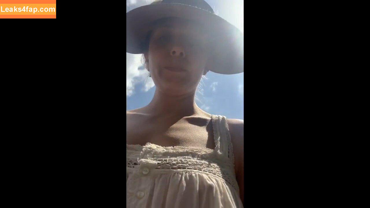 Elizabeth Olsen / elizabetholsendaily / lizabeth_olsen leaked photo photo #0059