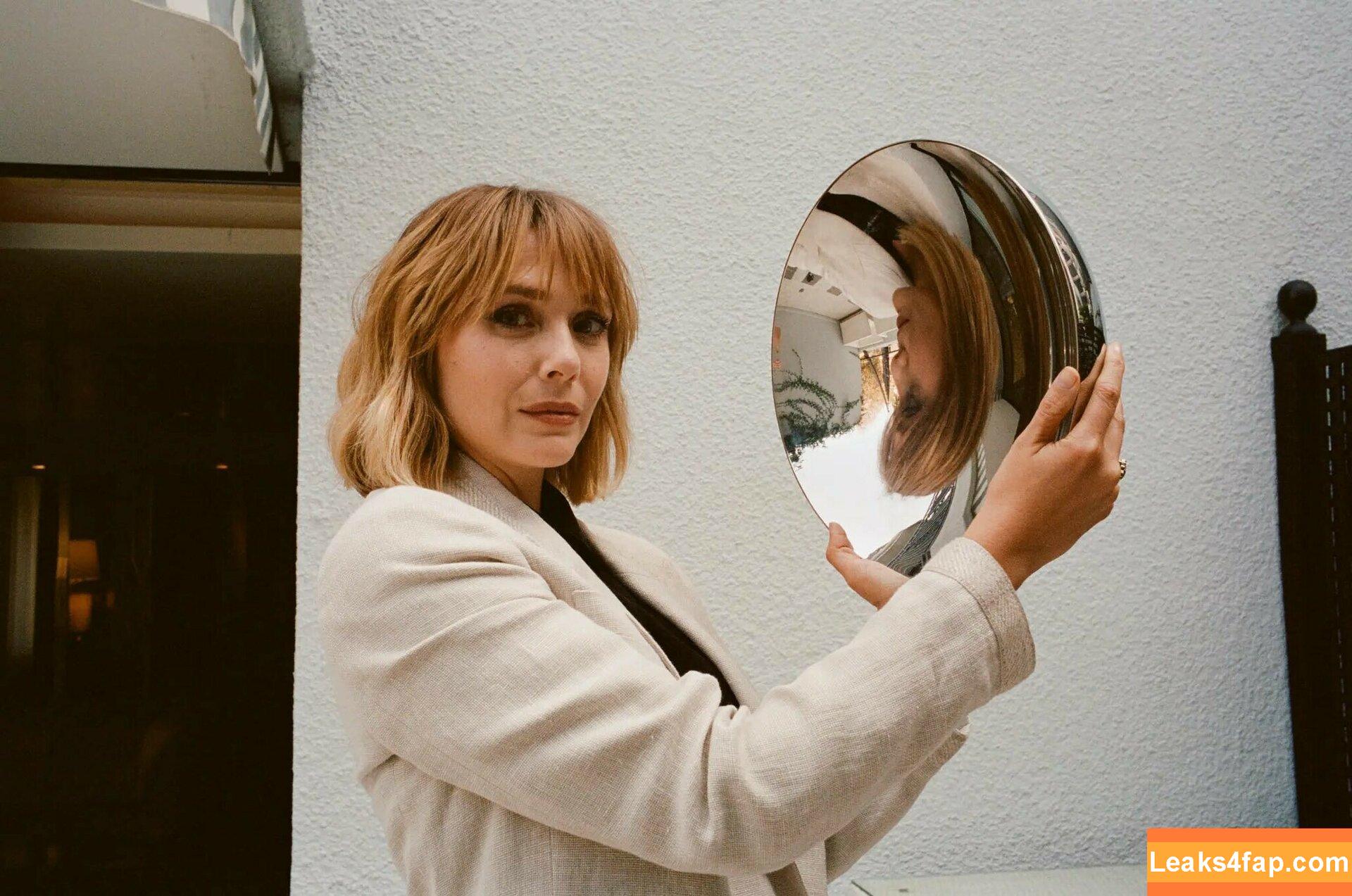 Elizabeth Olsen / elizabetholsendaily / lizabeth_olsen leaked photo photo #0101