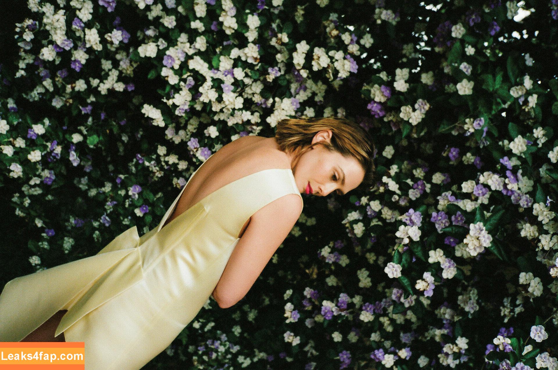 Elizabeth Olsen / elizabetholsendaily / lizabeth_olsen leaked photo photo #0136