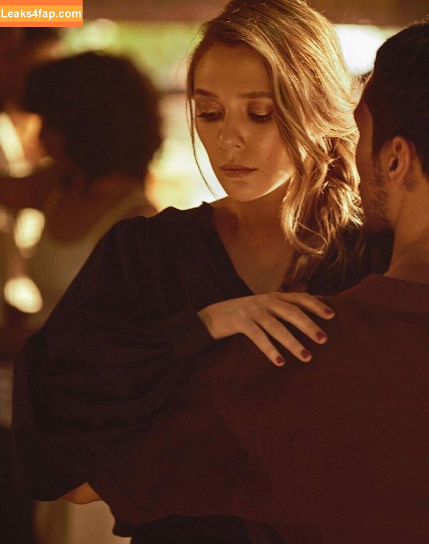 Elizabeth Olsen / elizabetholsendaily / lizabeth_olsen leaked photo photo #0274