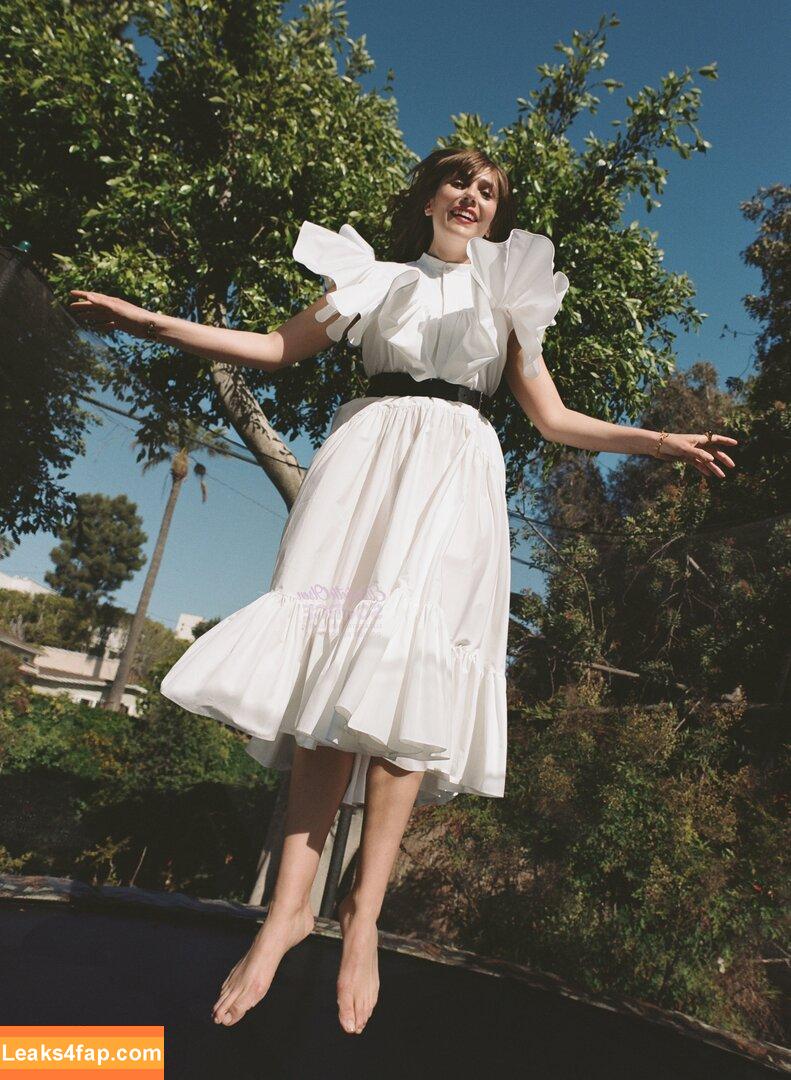 Elizabeth Olsen / elizabetholsendaily / lizabeth_olsen leaked photo photo #0574