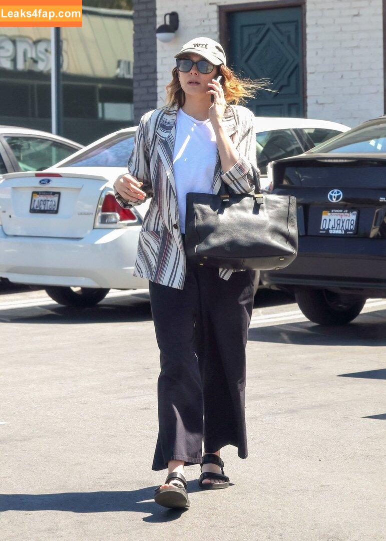 Elizabeth Olsen / elizabetholsendaily / lizabeth_olsen leaked photo photo #0799