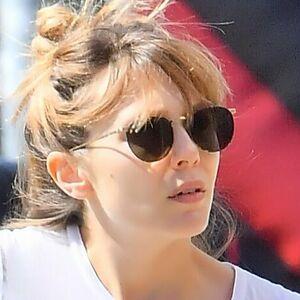 Elizabeth Olsen photo #0011