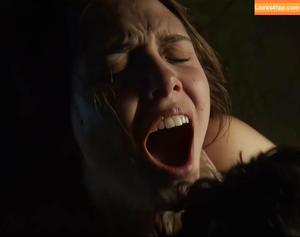 Elizabeth Olsen photo #0048