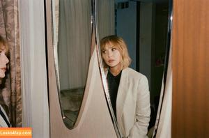 Elizabeth Olsen photo #0139