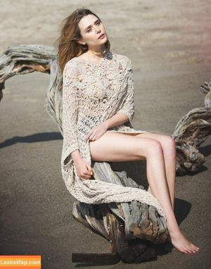 Elizabeth Olsen photo #0262