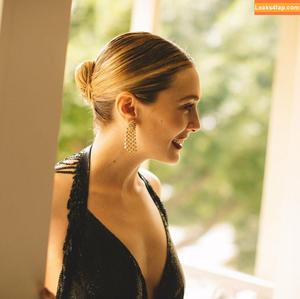 Elizabeth Olsen photo #0358