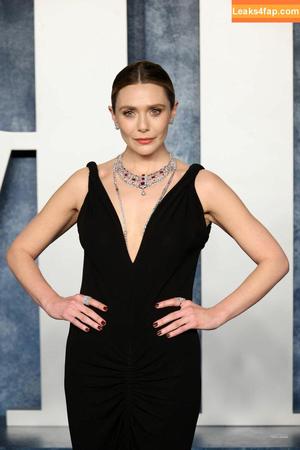 Elizabeth Olsen photo #0375