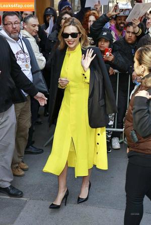 Elizabeth Olsen photo #0462