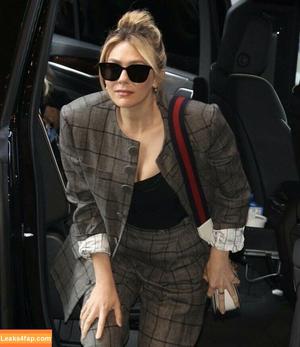 Elizabeth Olsen photo #0517