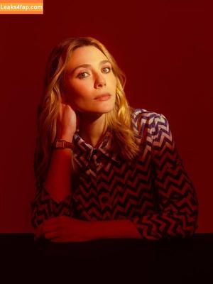 Elizabeth Olsen photo #0520