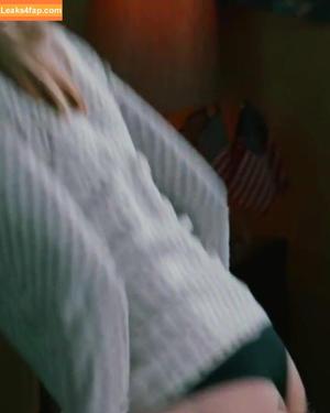 Elizabeth Olsen photo #0544