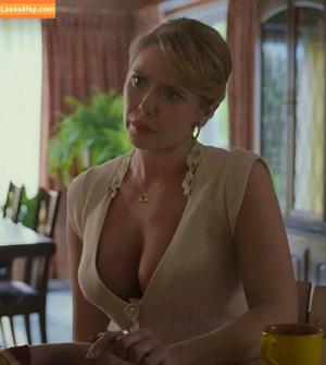 Elizabeth Olsen photo #0562