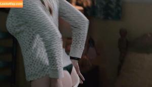 Elizabeth Olsen photo #0611