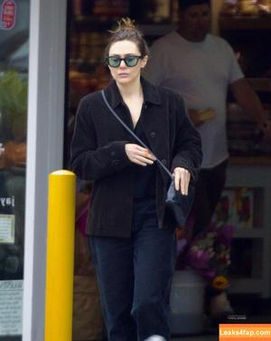 Elizabeth Olsen photo #0910
