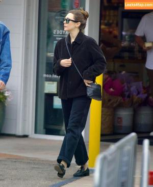 Elizabeth Olsen photo #0914