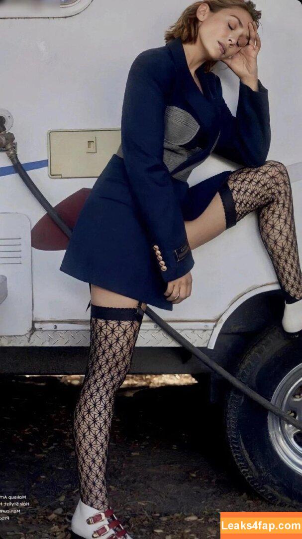 Elizabeth Olsen / elizabetholsendaily / lizabeth_olsen leaked photo photo #1047