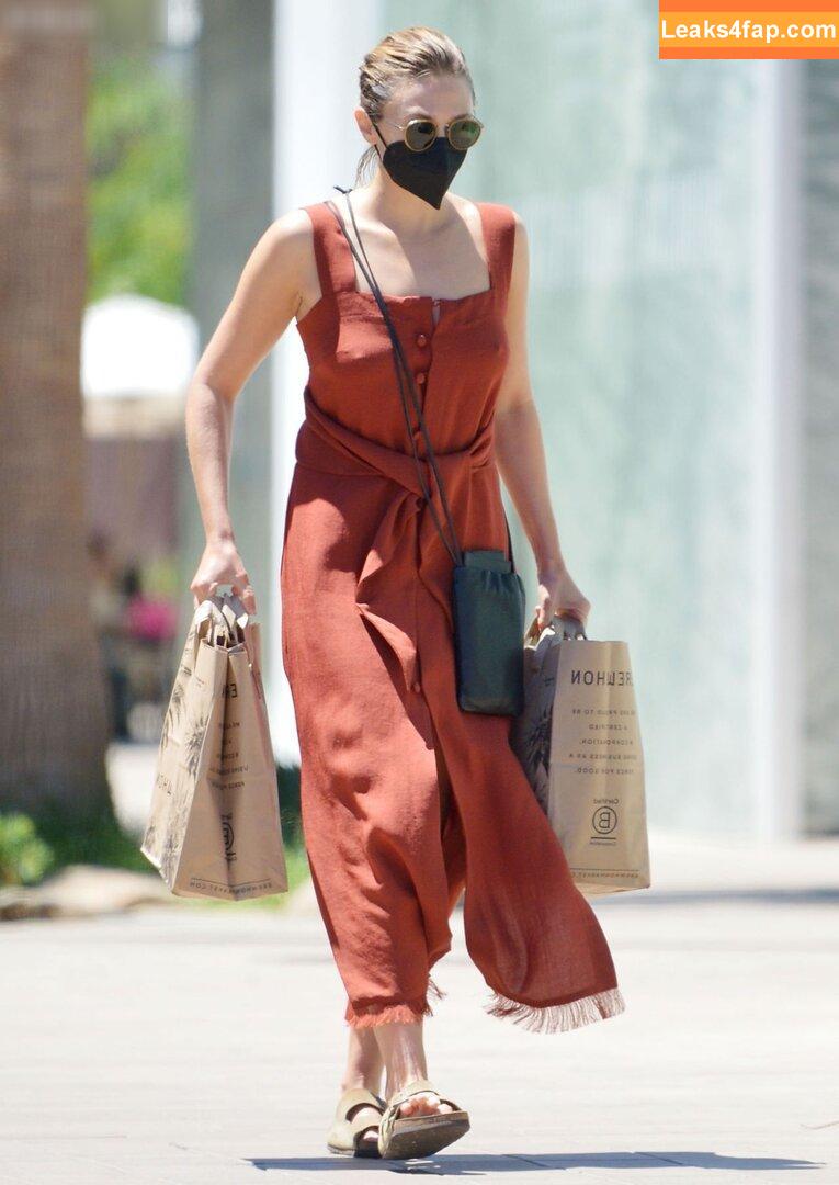 Elizabeth Olsen / elizabetholsendaily / lizabeth_olsen leaked photo photo #1114