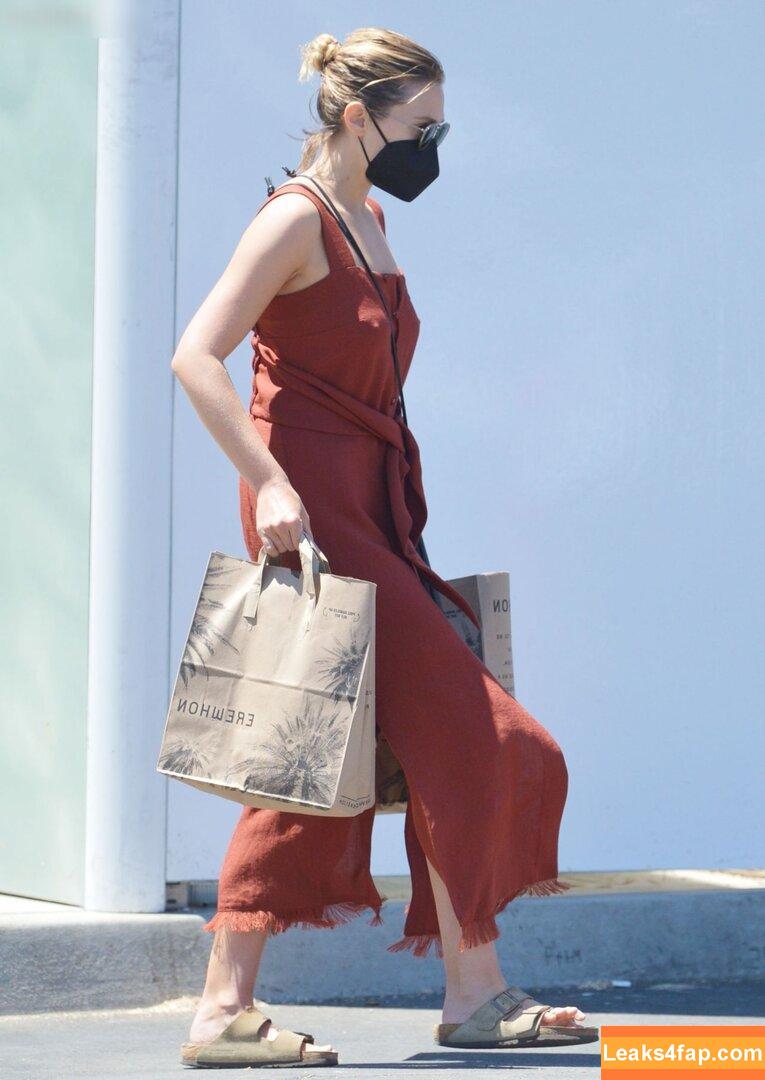 Elizabeth Olsen / elizabetholsendaily / lizabeth_olsen leaked photo photo #1115