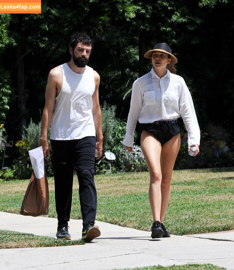 Elizabeth Olsen / elizabetholsendaily / lizabeth_olsen leaked photo photo #1124