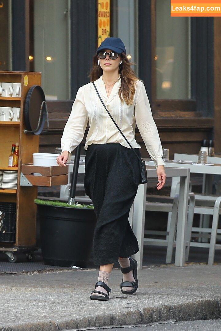 Elizabeth Olsen / elizabetholsendaily / lizabeth_olsen leaked photo photo #1284