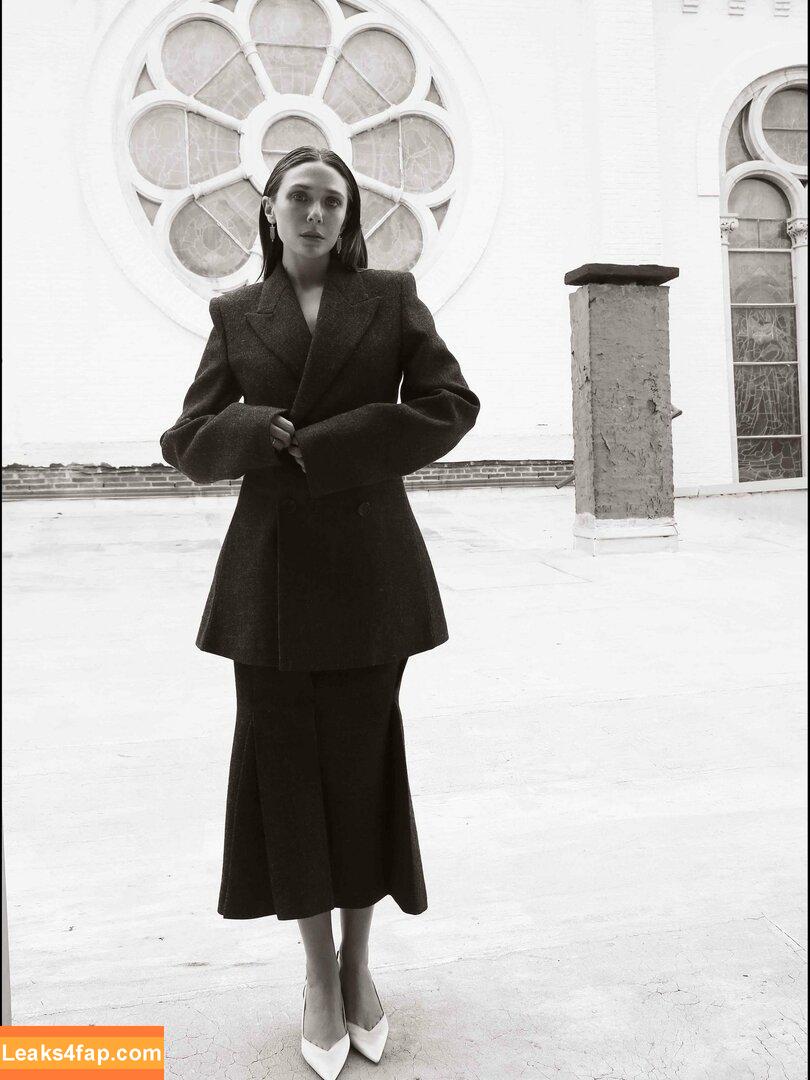 Elizabeth Olsen / elizabetholsendaily / lizabeth_olsen leaked photo photo #1646