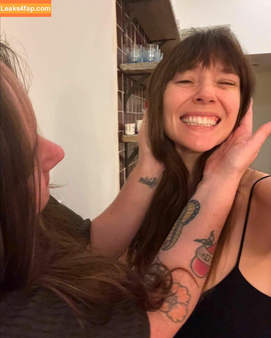 Elizabeth Olsen / elizabetholsendaily / lizabeth_olsen leaked photo photo #1902