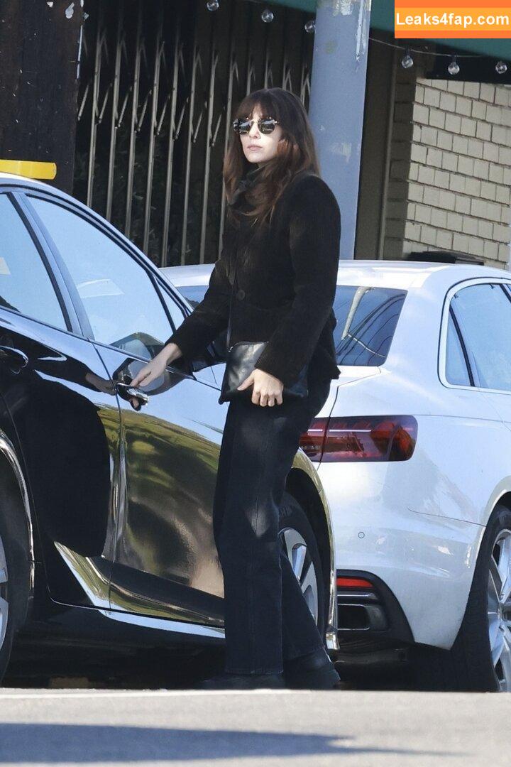 Elizabeth Olsen / elizabetholsendaily / lizabeth_olsen leaked photo photo #1940