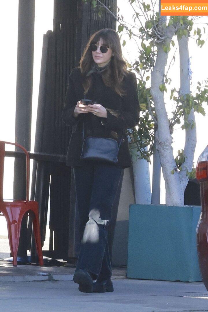 Elizabeth Olsen / elizabetholsendaily / lizabeth_olsen leaked photo photo #1958