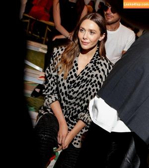 Elizabeth Olsen photo #1421