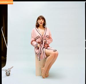 Elizabeth Olsen photo #1576