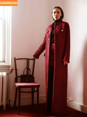 Elizabeth Olsen photo #1645