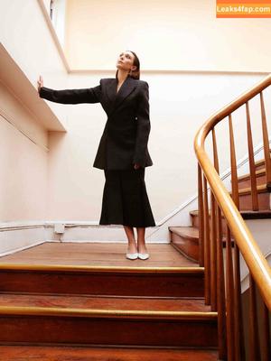 Elizabeth Olsen photo #1648