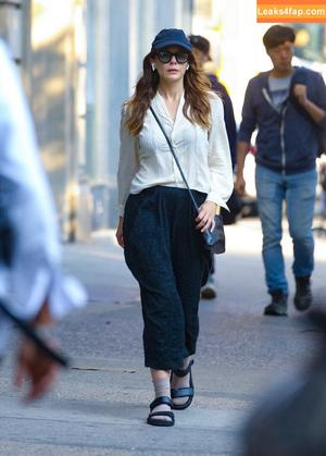 Elizabeth Olsen photo #1722