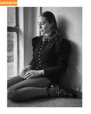 Elizabeth Olsen photo #1798