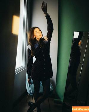 Elizabeth Olsen photo #1871