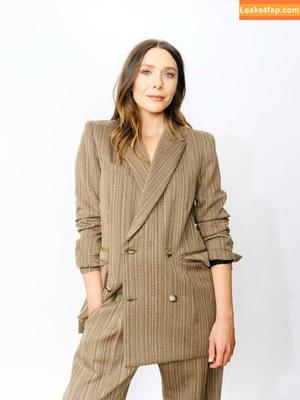 Elizabeth Olsen photo #1962