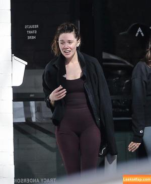 Elizabeth Olsen photo #1986