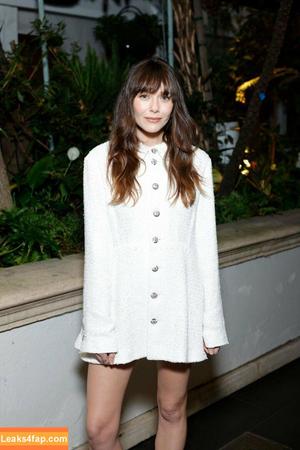 Elizabeth Olsen photo #2017