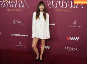 Elizabeth Olsen photo #2031