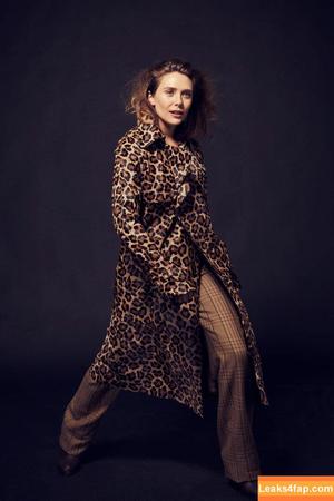 Elizabeth Olsen photo #2054